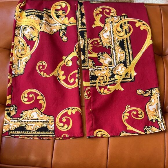 Baroque Print Red Pants - Picture 8 of 8